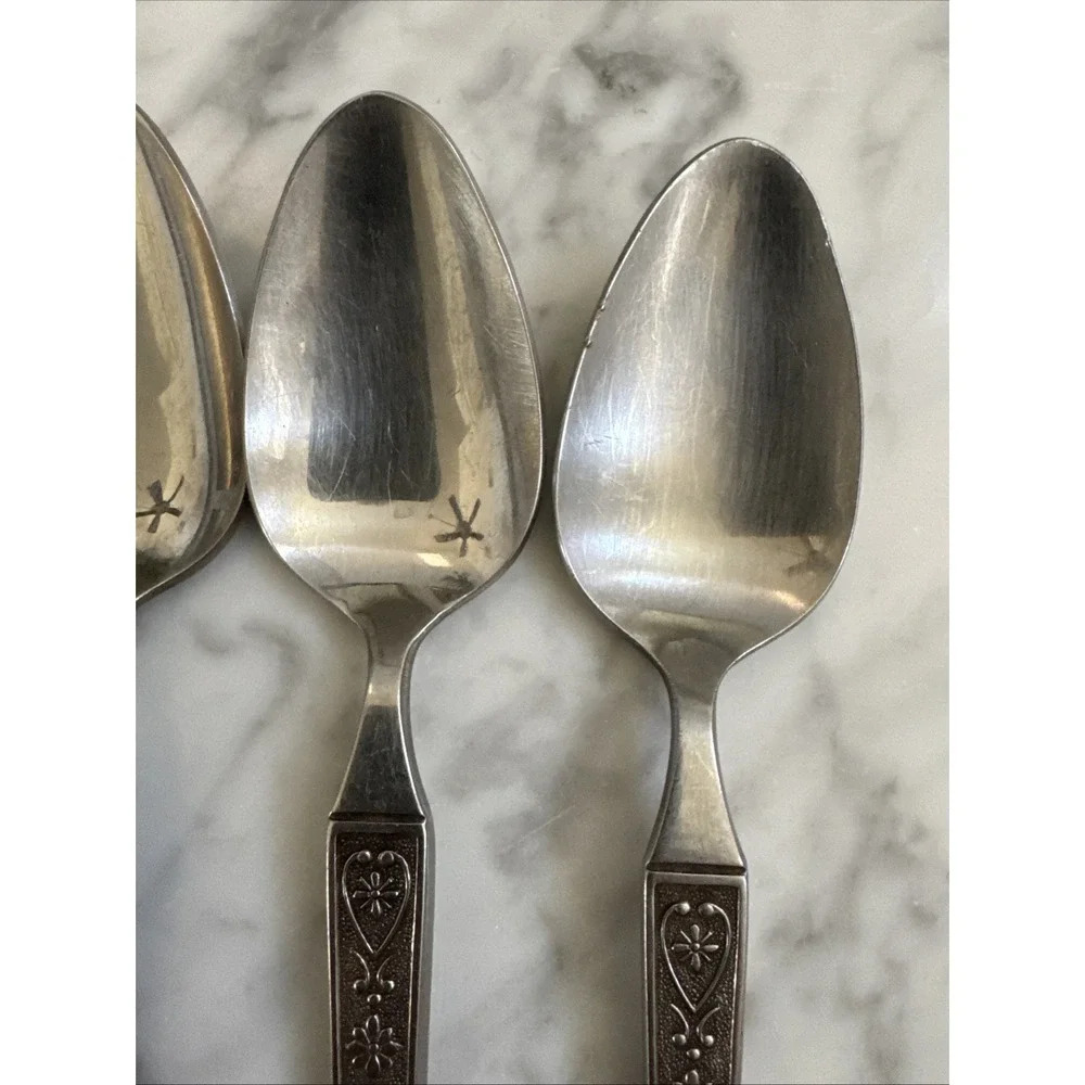 United Silver CORDOVA USI (3) Soup Spoon 7 1/2